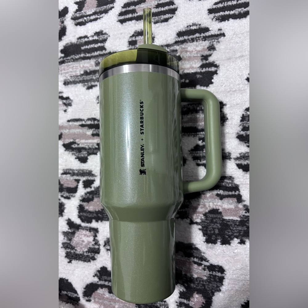 Stanley x Starbucks collab 40oz. Green Tumbler!